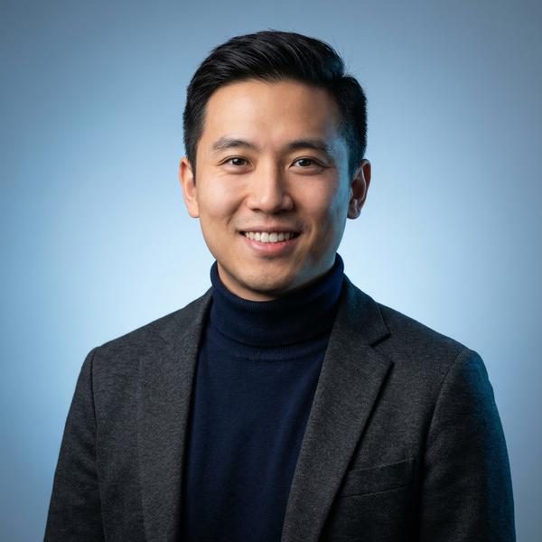 国产自拍社区顾问陈逸飞